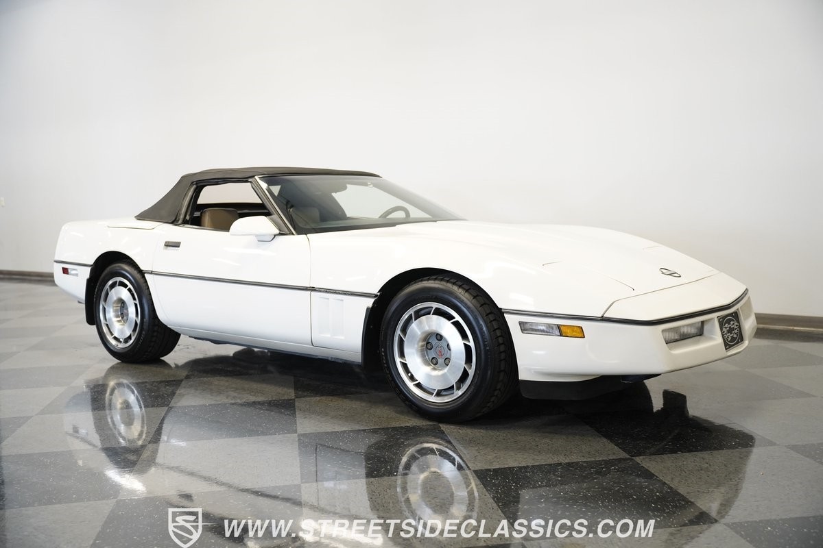 Chevrolet-Corvette-1987-Convertible-20