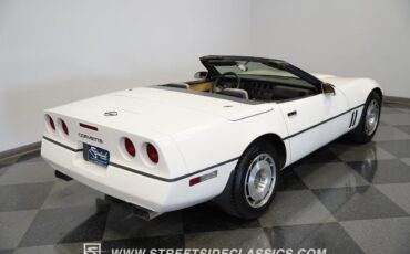 Chevrolet-Corvette-1987-Convertible-25