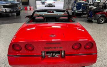 Chevrolet-Corvette-1987-Convertible-4