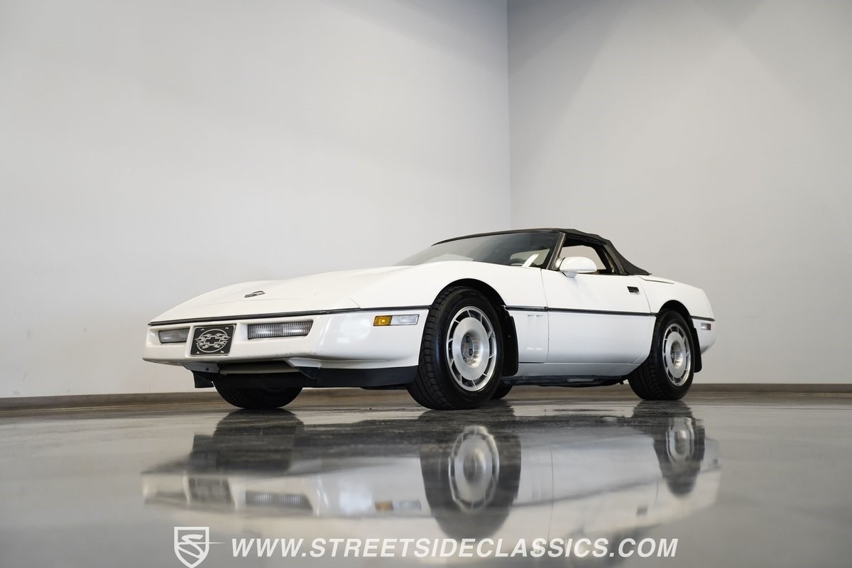Chevrolet-Corvette-1987-Convertible-5