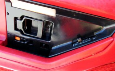 Chevrolet-Corvette-1987-Coupe-22