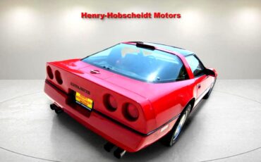 Chevrolet-Corvette-1987-Coupe-7
