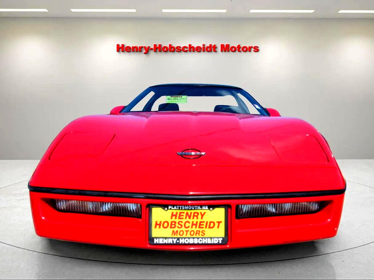 Chevrolet-Corvette-1987-Coupe-9