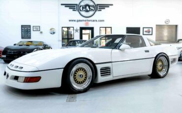 Chevrolet-Corvette-1987-Hatchback-12