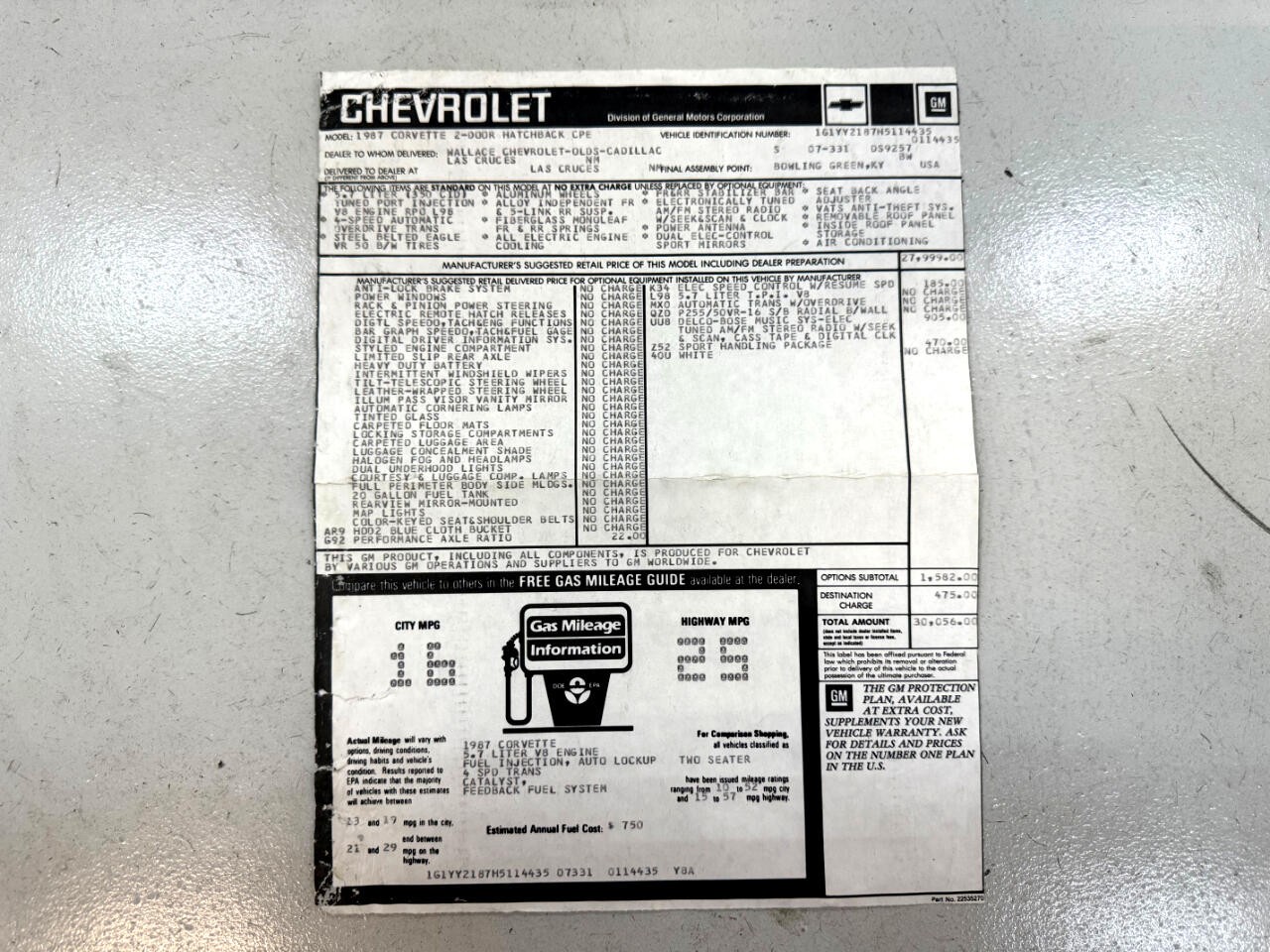Chevrolet-Corvette-1987-Hatchback-2
