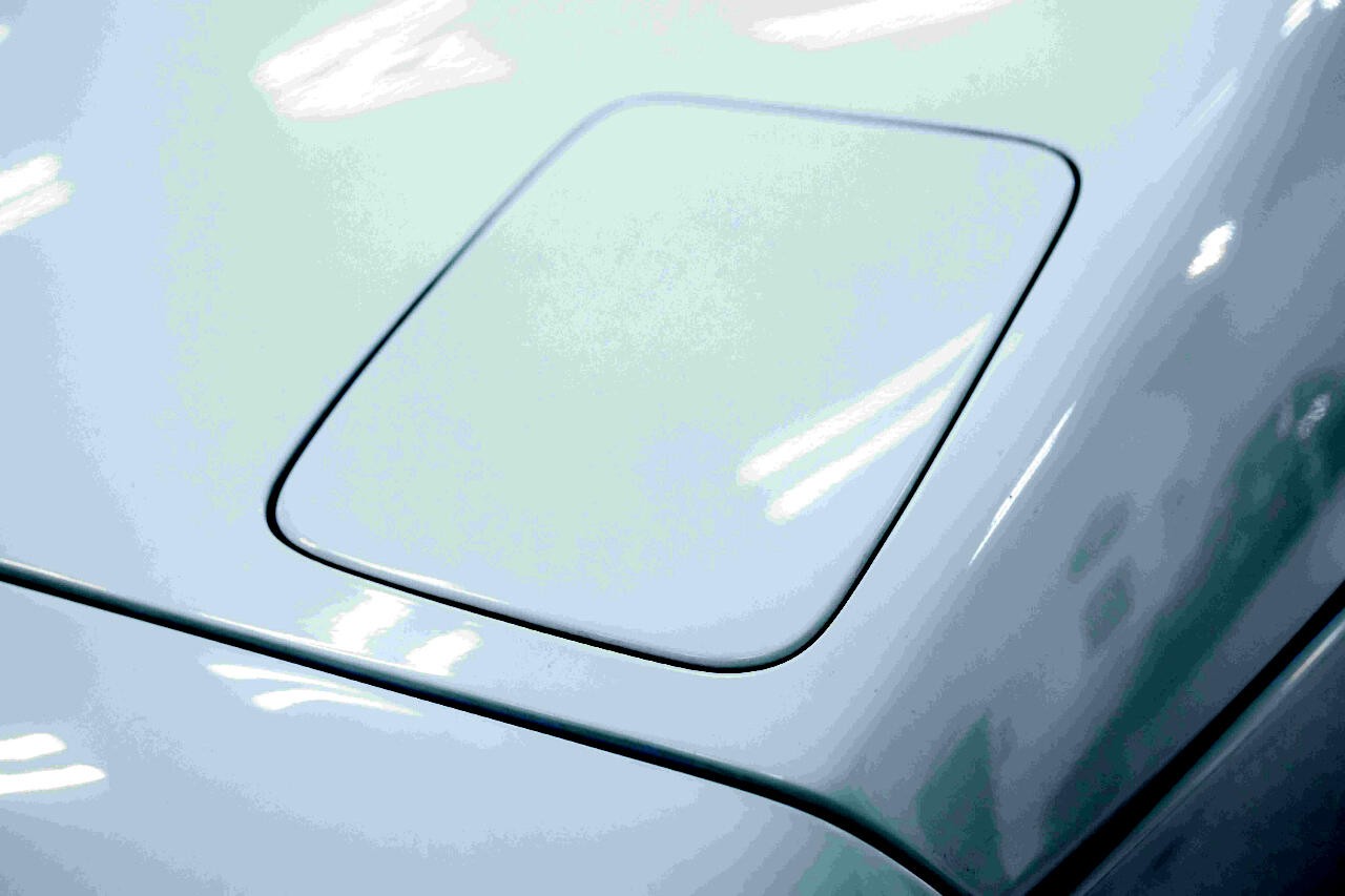 Chevrolet-Corvette-1987-Hatchback-22
