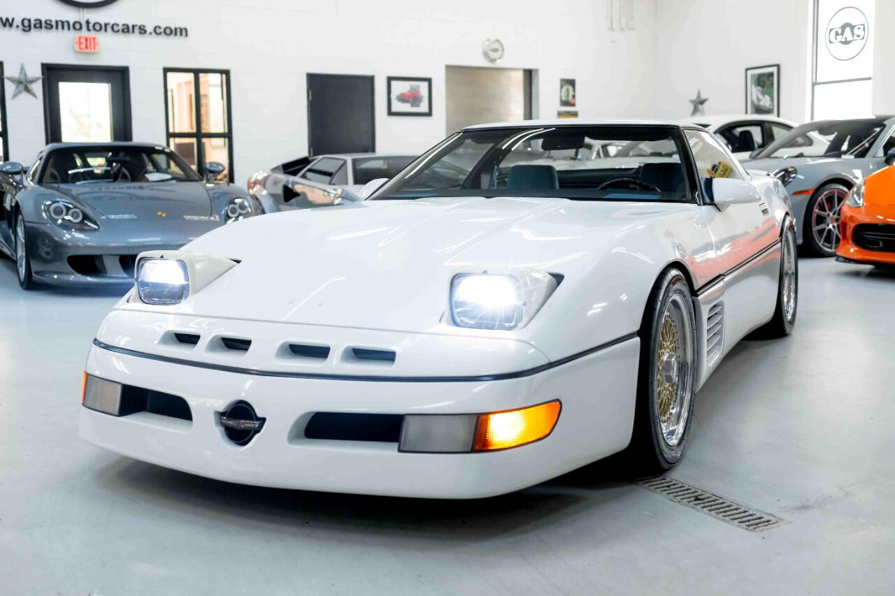 Chevrolet-Corvette-1987-Hatchback-25