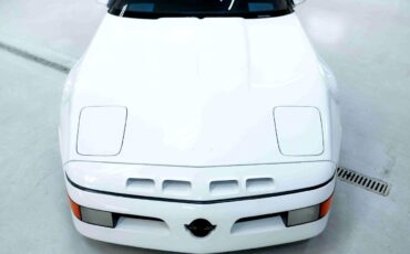 Chevrolet-Corvette-1987-Hatchback-32