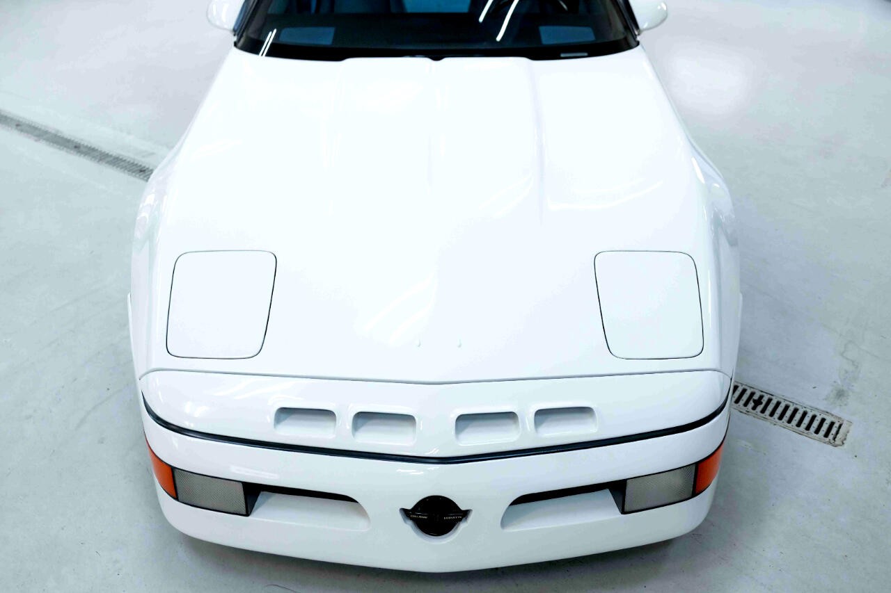 Chevrolet-Corvette-1987-Hatchback-32