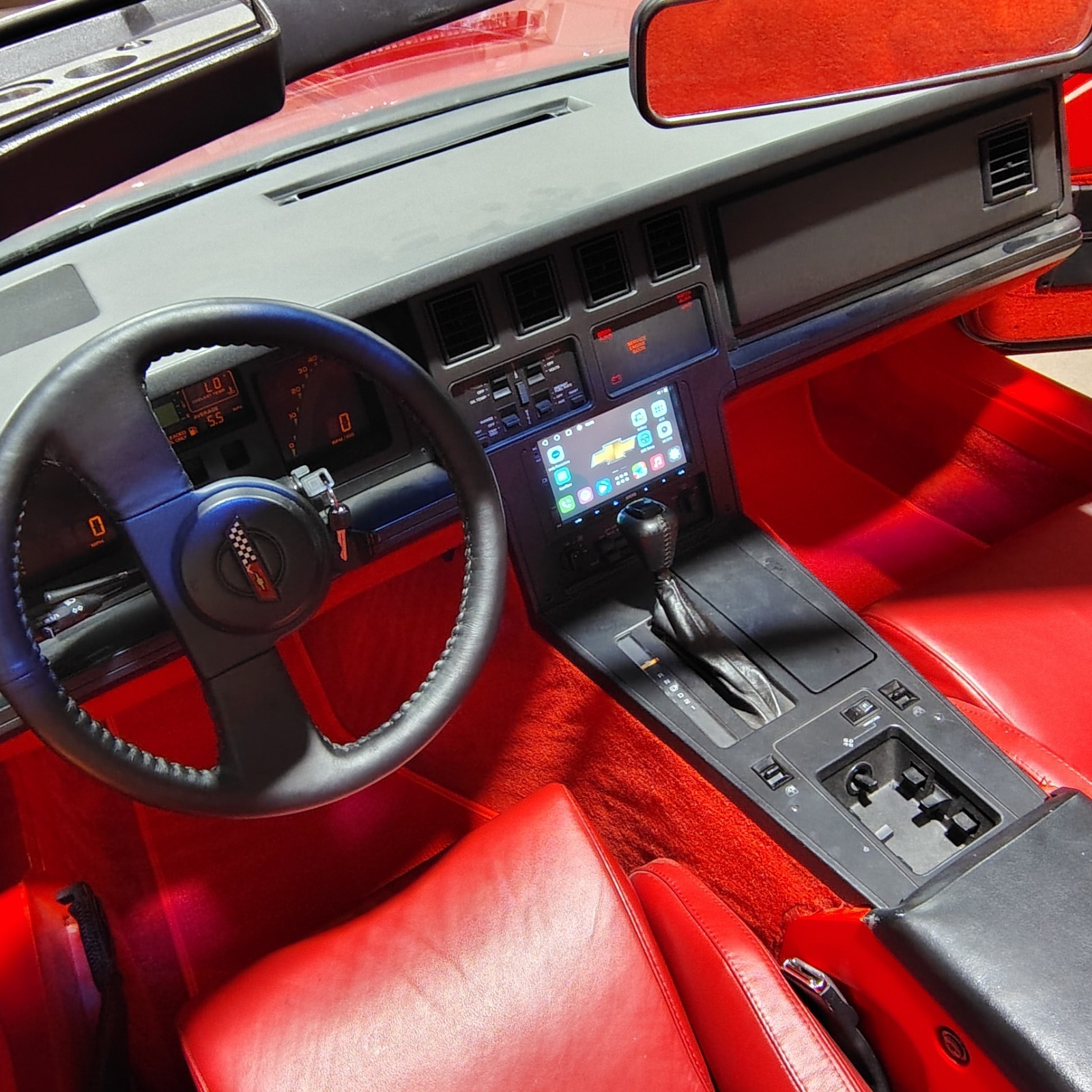 Chevrolet-Corvette-1987-Hatchback-5