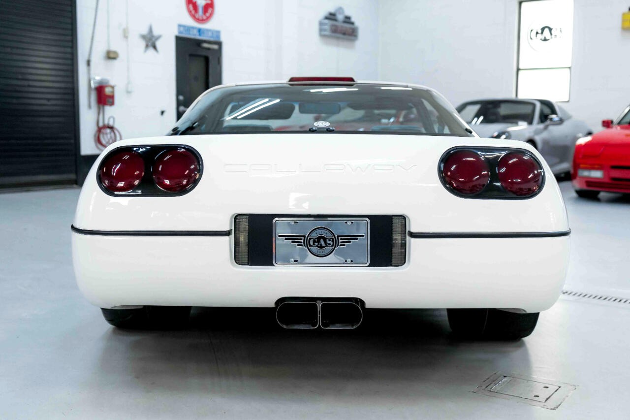 Chevrolet-Corvette-1987-Hatchback-8
