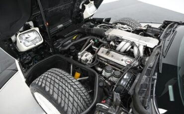 Chevrolet-Corvette-1988-Coupe-27
