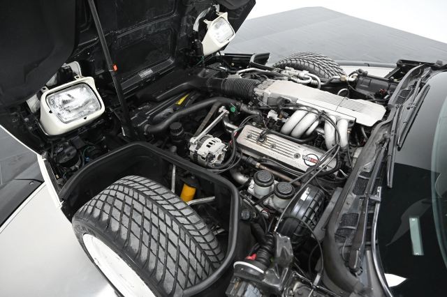 Chevrolet-Corvette-1988-Coupe-27
