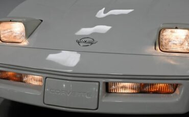 Chevrolet-Corvette-1988-Coupe-32