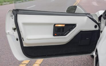Chevrolet-Corvette-1988-Coupe-34