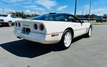 Chevrolet-Corvette-1988-Coupe-4