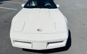 Chevrolet-Corvette-1988-Coupe-8