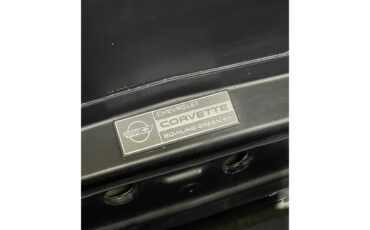 Chevrolet-Corvette-1988-black-black-16