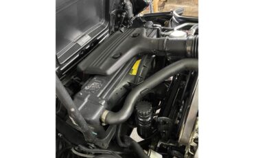 Chevrolet-Corvette-1988-black-black-3
