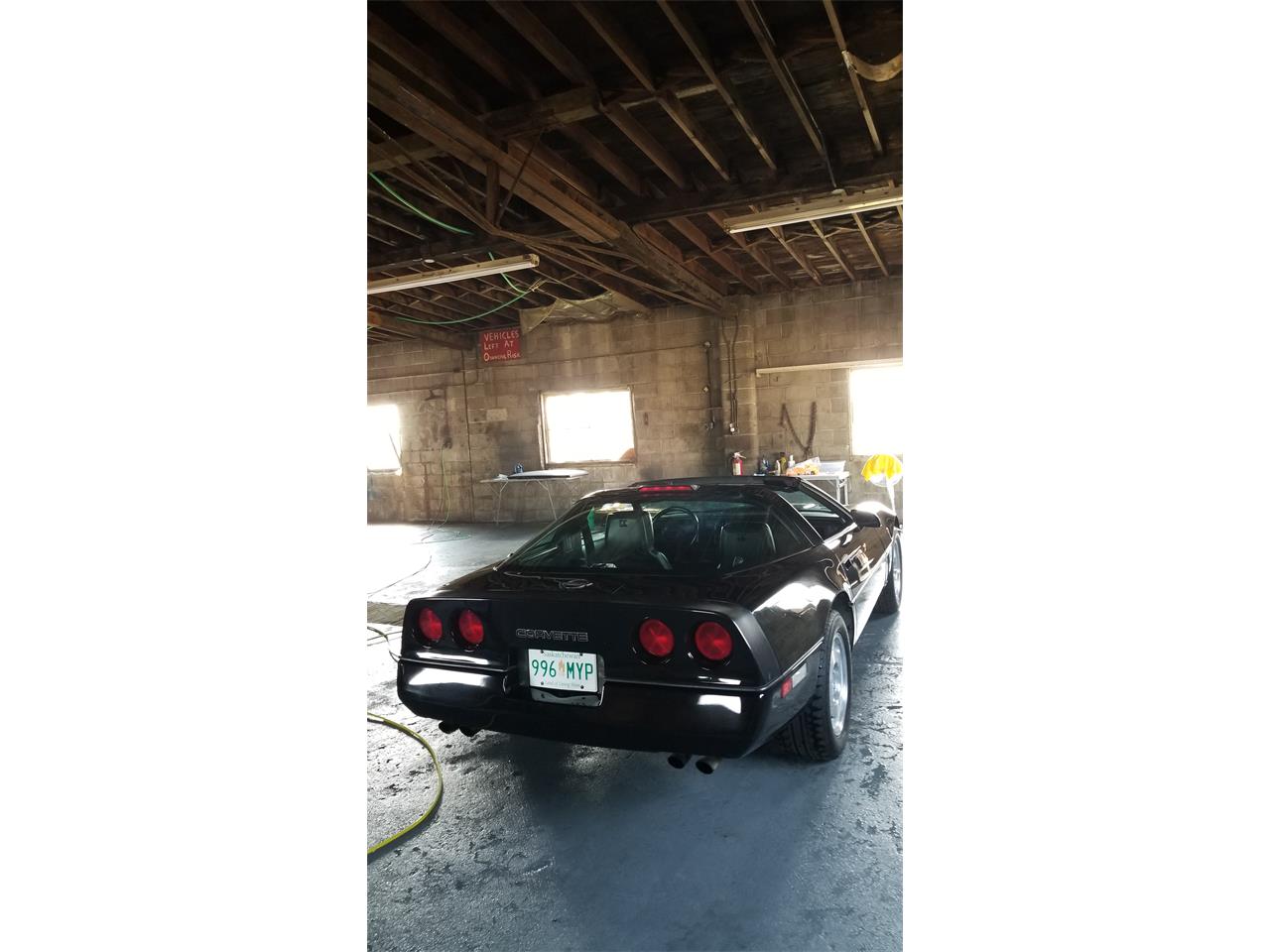 Chevrolet-Corvette-1988-black-black-5