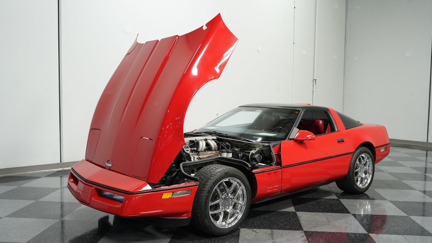 Chevrolet-Corvette-1989-Coupe-25
