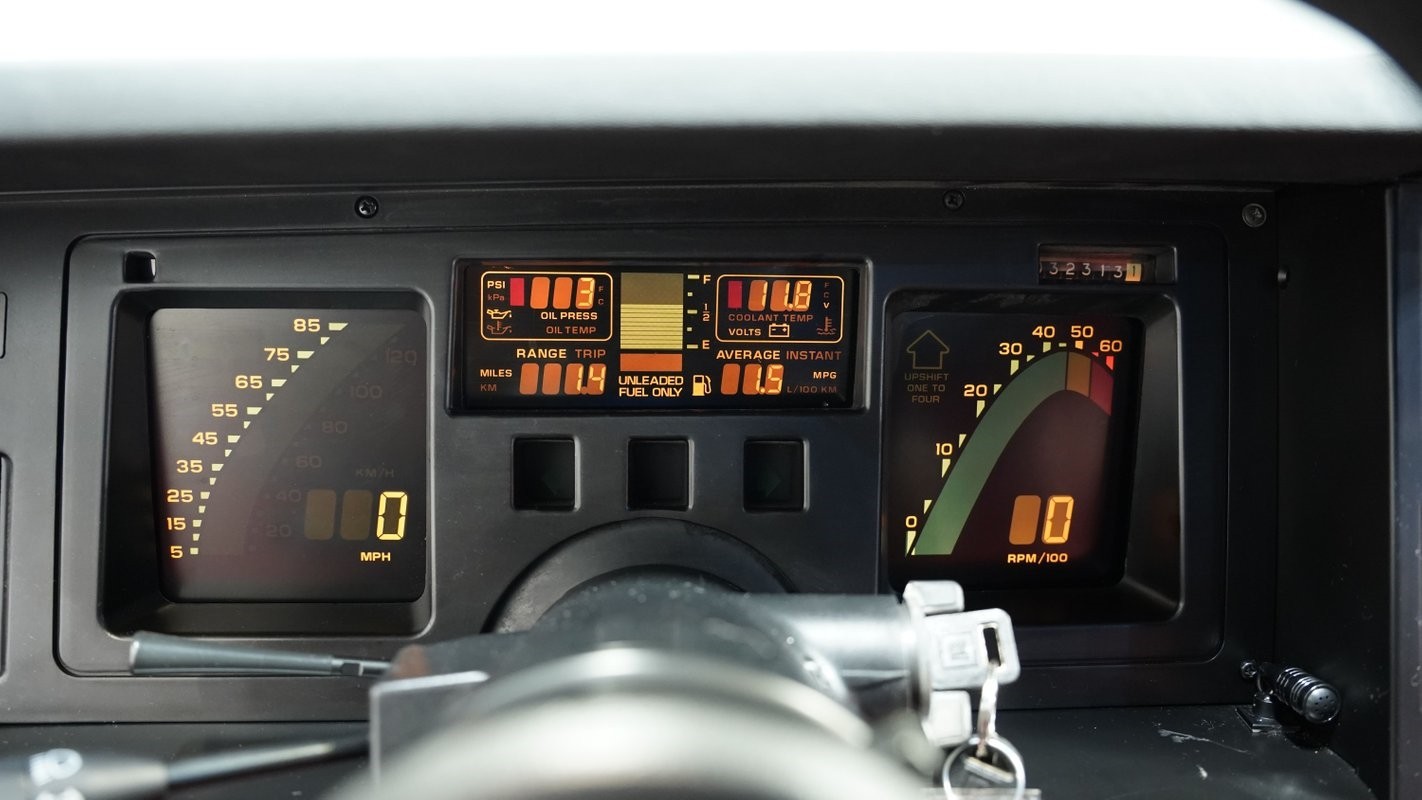 Chevrolet-Corvette-1989-Coupe-31