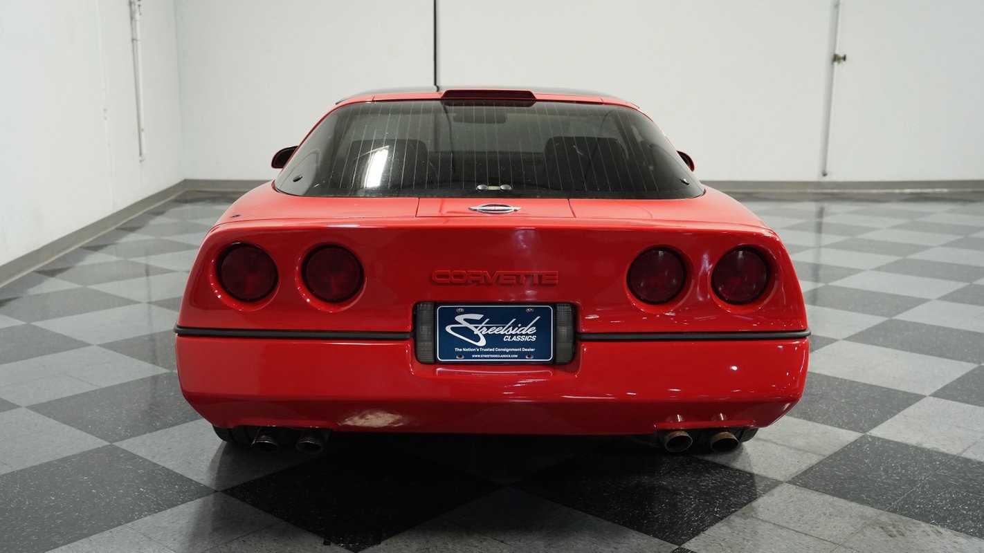 Chevrolet-Corvette-1989-Coupe-9