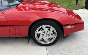 Chevrolet-Corvette-1990-Convertible-30