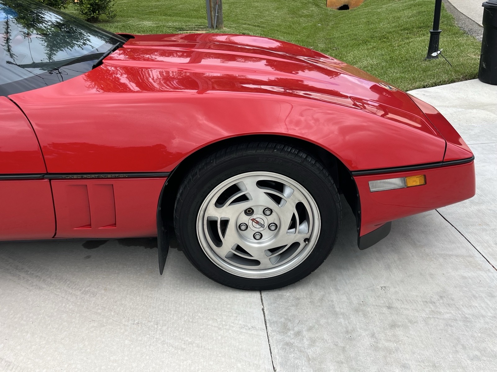 Chevrolet-Corvette-1990-Convertible-30