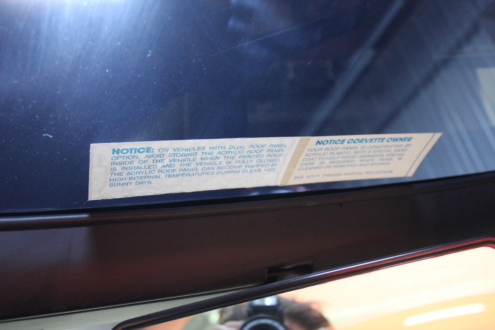 Chevrolet-Corvette-1990-Hatchback-21