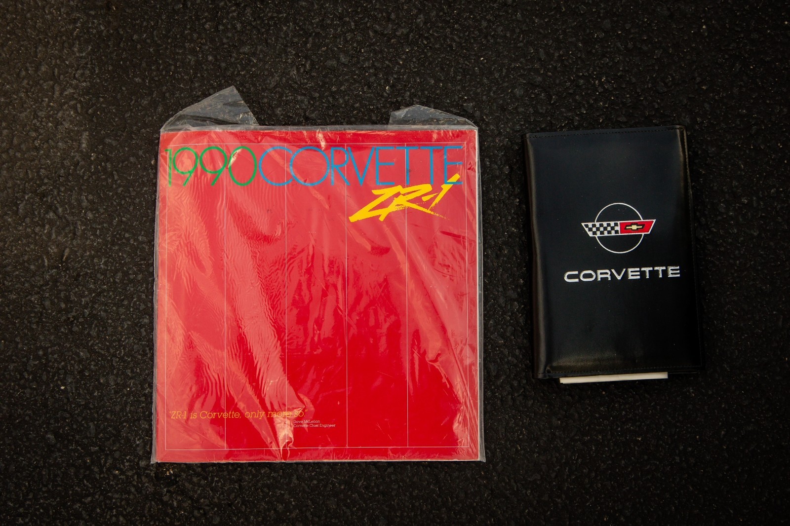Chevrolet-Corvette-1990-Hatchback-26