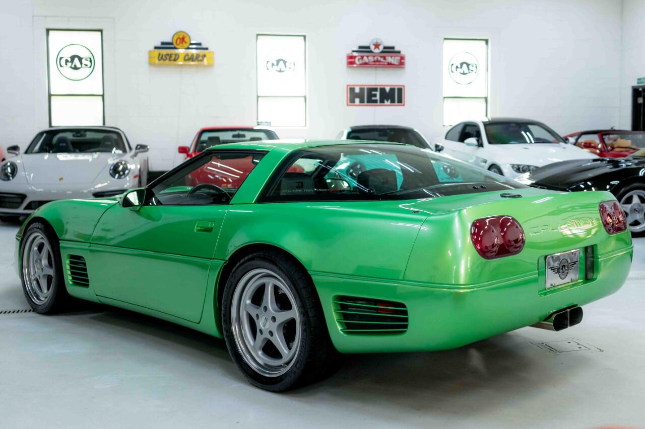 Chevrolet-Corvette-1991-Coupe-14