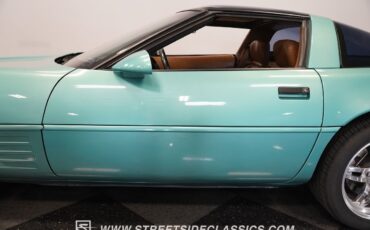 Chevrolet-Corvette-1991-Coupe-15