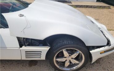 Chevrolet-Corvette-1992-Convertible-14