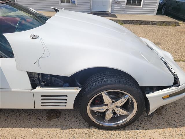 Chevrolet-Corvette-1992-Convertible-14