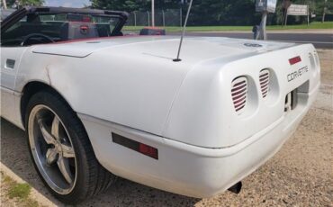 Chevrolet-Corvette-1992-Convertible-16
