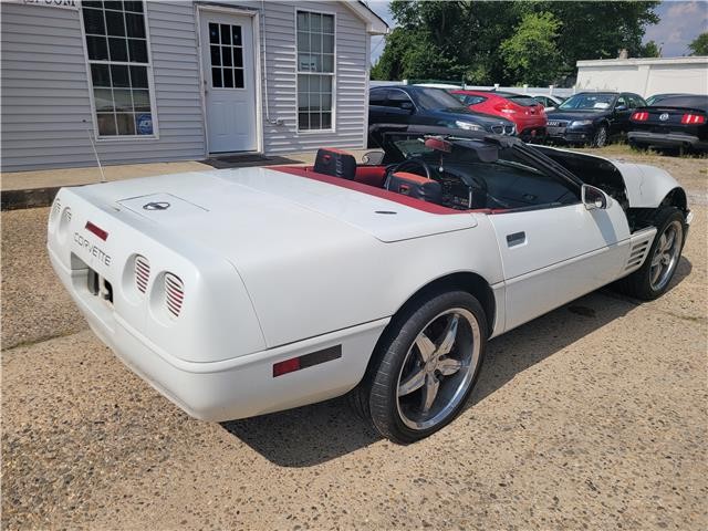 Chevrolet-Corvette-1992-Convertible-4