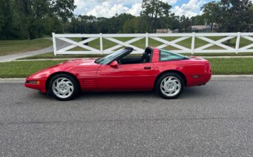 Chevrolet-Corvette-1992-Coupe-1