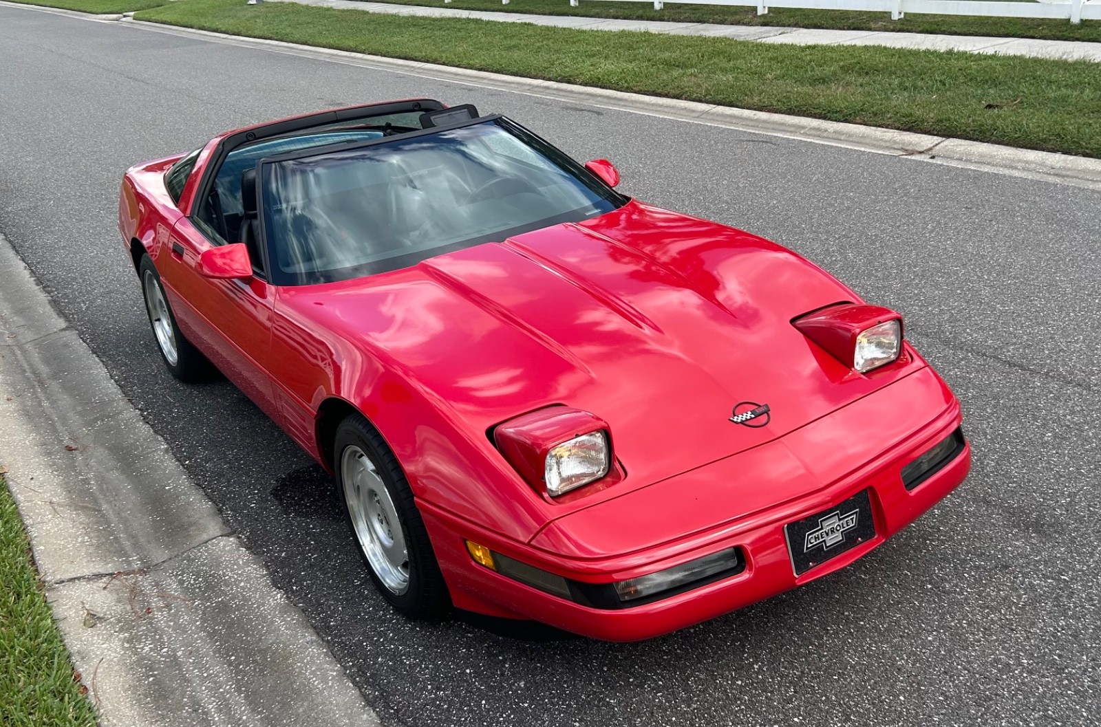 Chevrolet-Corvette-1992-Coupe-11