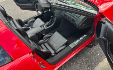 Chevrolet-Corvette-1992-Coupe-14