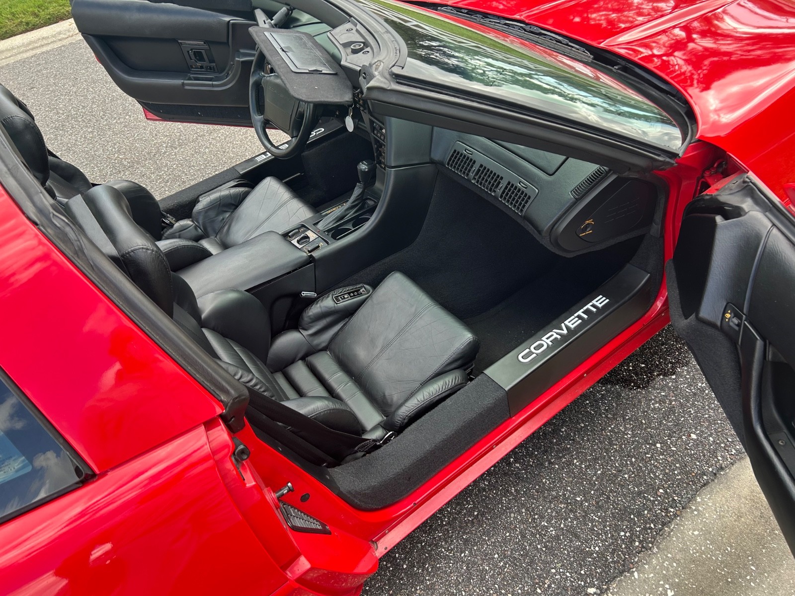 Chevrolet-Corvette-1992-Coupe-14