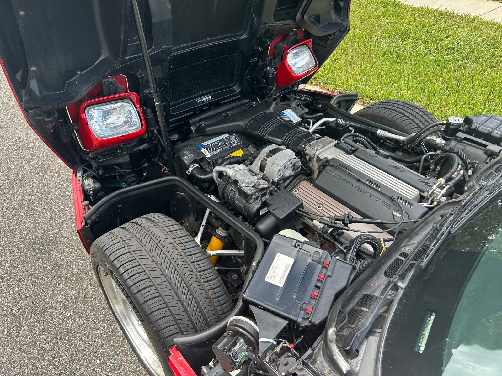 Chevrolet-Corvette-1992-Coupe-16