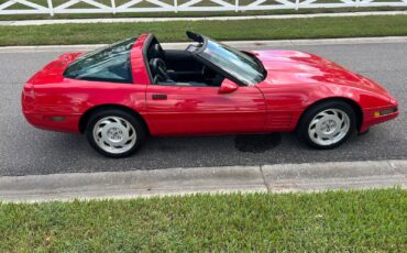 Chevrolet-Corvette-1992-Coupe-2