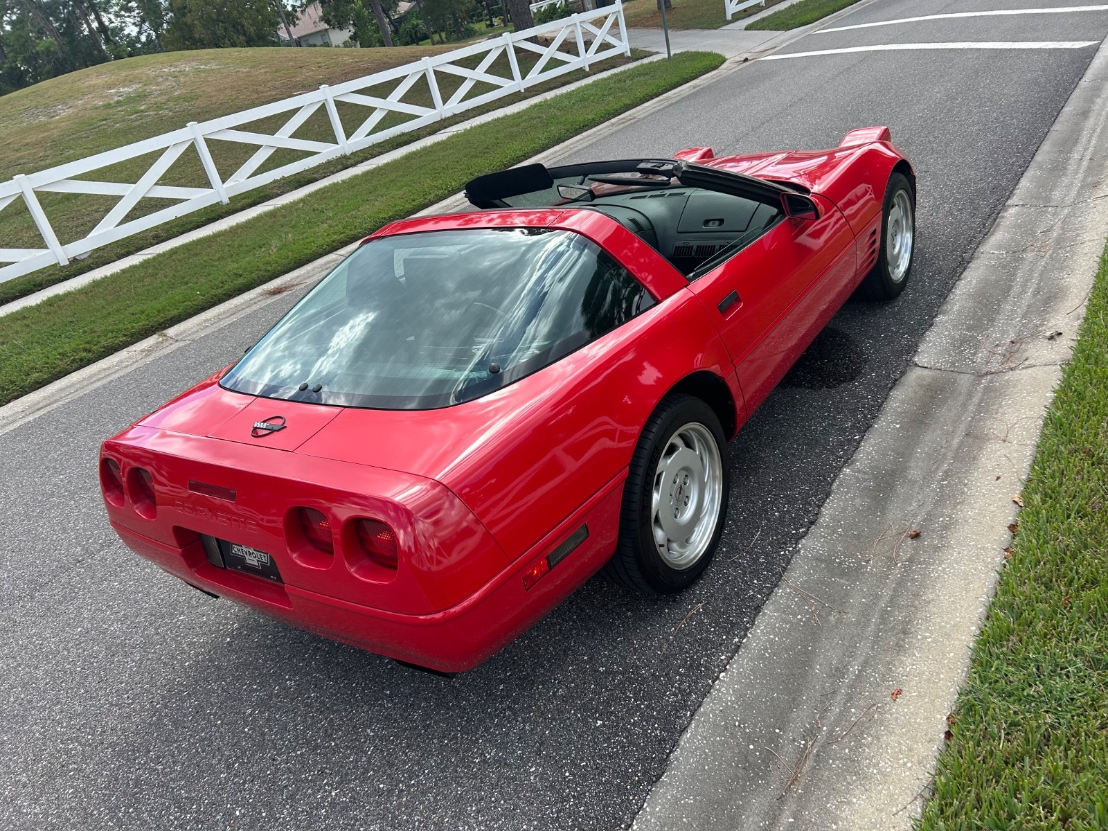 Chevrolet-Corvette-1992-Coupe-33
