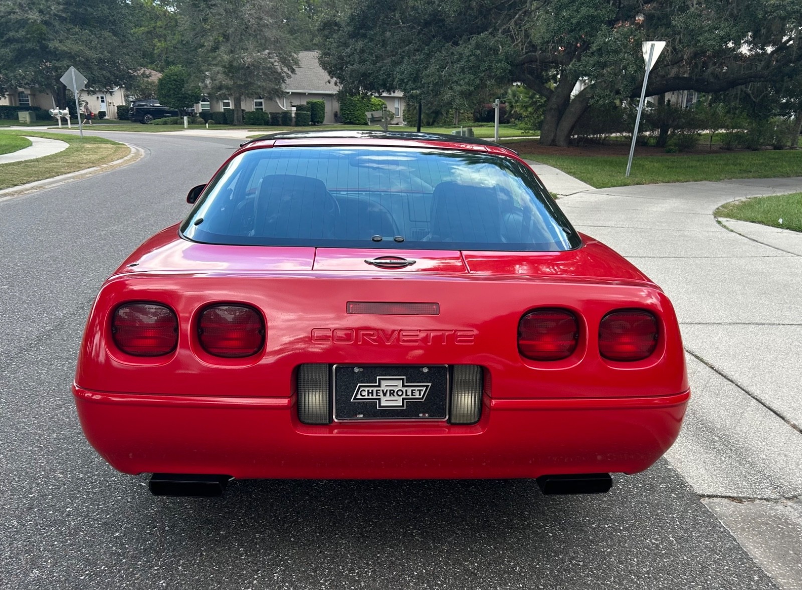 Chevrolet-Corvette-1992-Coupe-4