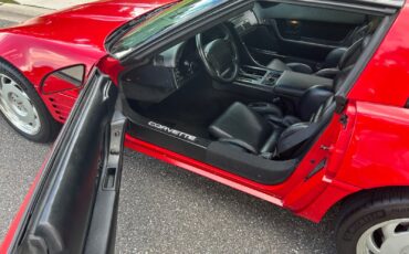 Chevrolet-Corvette-1992-Coupe-7