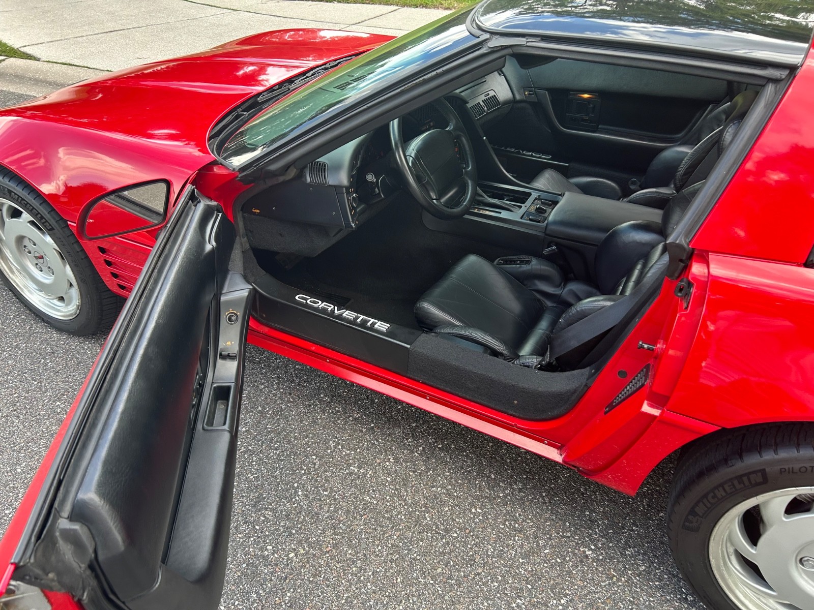 Chevrolet-Corvette-1992-Coupe-7
