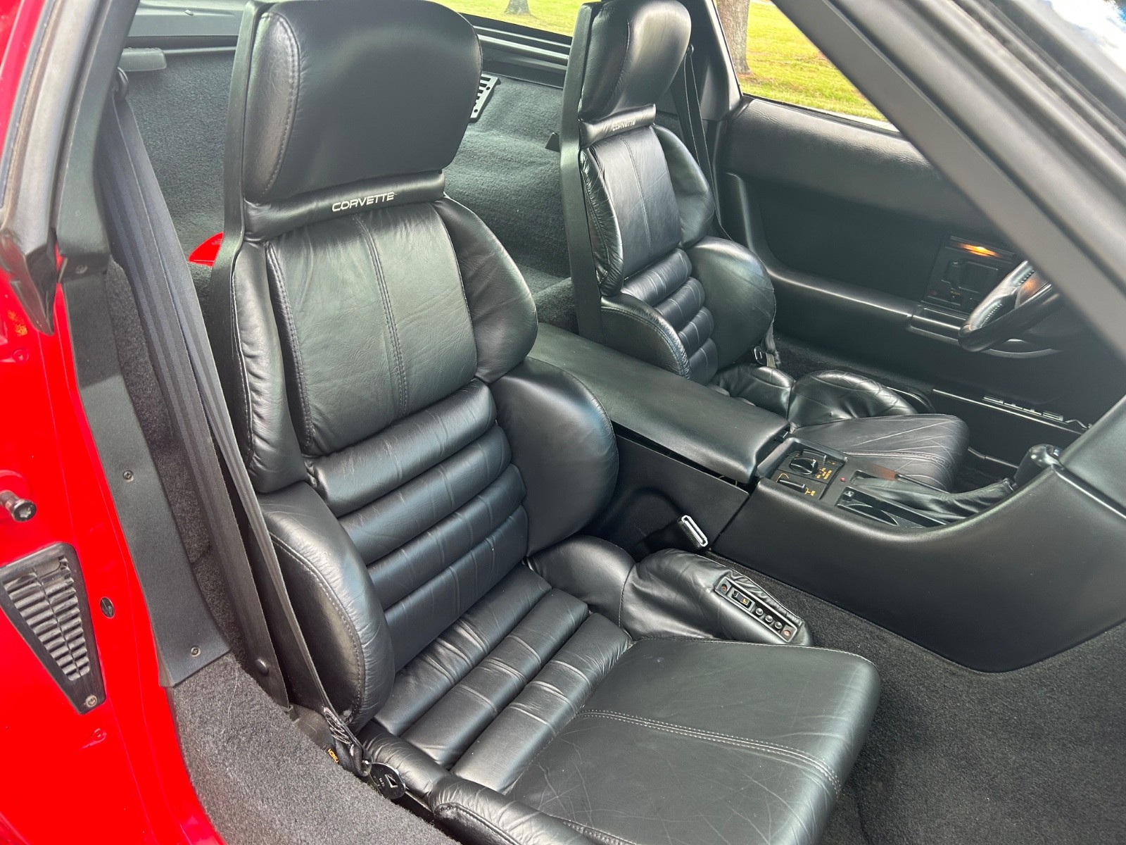 Chevrolet-Corvette-1992-Coupe-9