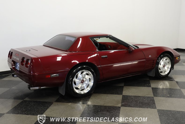Chevrolet-Corvette-1993-Brilliant-Red-metall-Burgundy-10