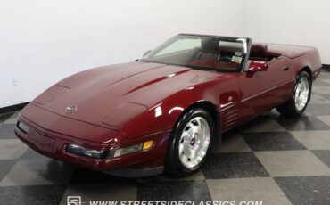 Chevrolet-Corvette-1993-Brilliant-Red-metall-Burgundy-16
